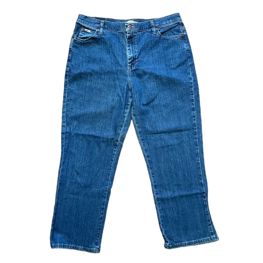 VTG LEE High Rise Relaxed Straight Leg Jeans in Medium wash SZ 14 SHORT